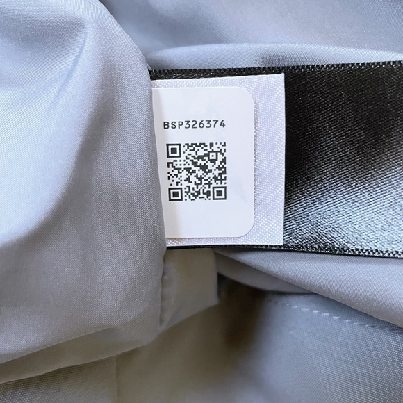 The North Face Women's Plus Westoak City Trench In Grey - Picture 9 of 10